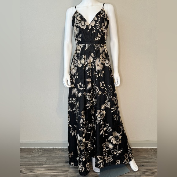 Calvin Klein Dresses & Skirts - Black and Gold Maxi Formal Dress with Beautiful Open Back